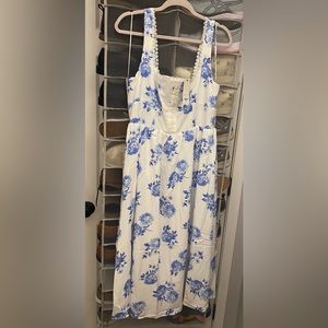 Francesca’s Eleanor Square Neck Floral Midi Dress